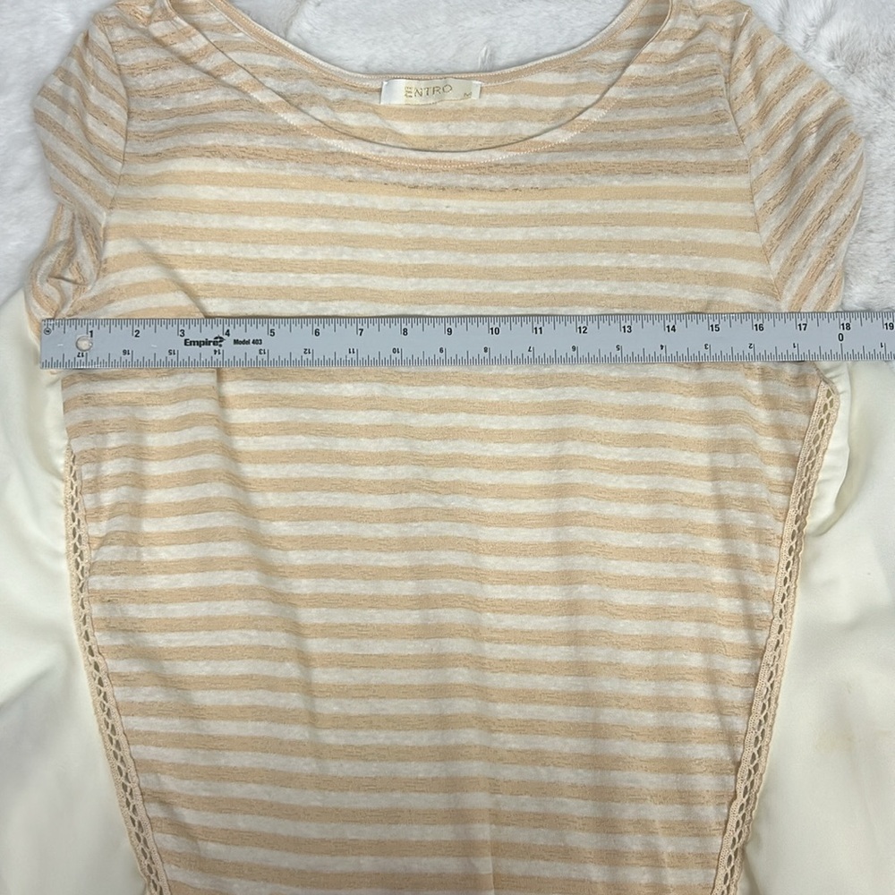 Entro Blouse Sideswing Stripe Ruffle Tee Tan Cream Medium Boutique short sleeve - Picture 3 of 5